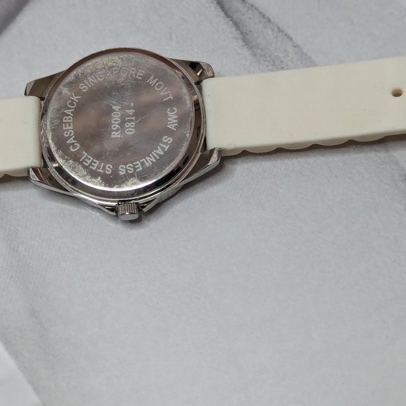 Unisex Wrist Watch Classic Men or Women 1990s Wristwatch Working Faux Chrono - Picture 7 of 8